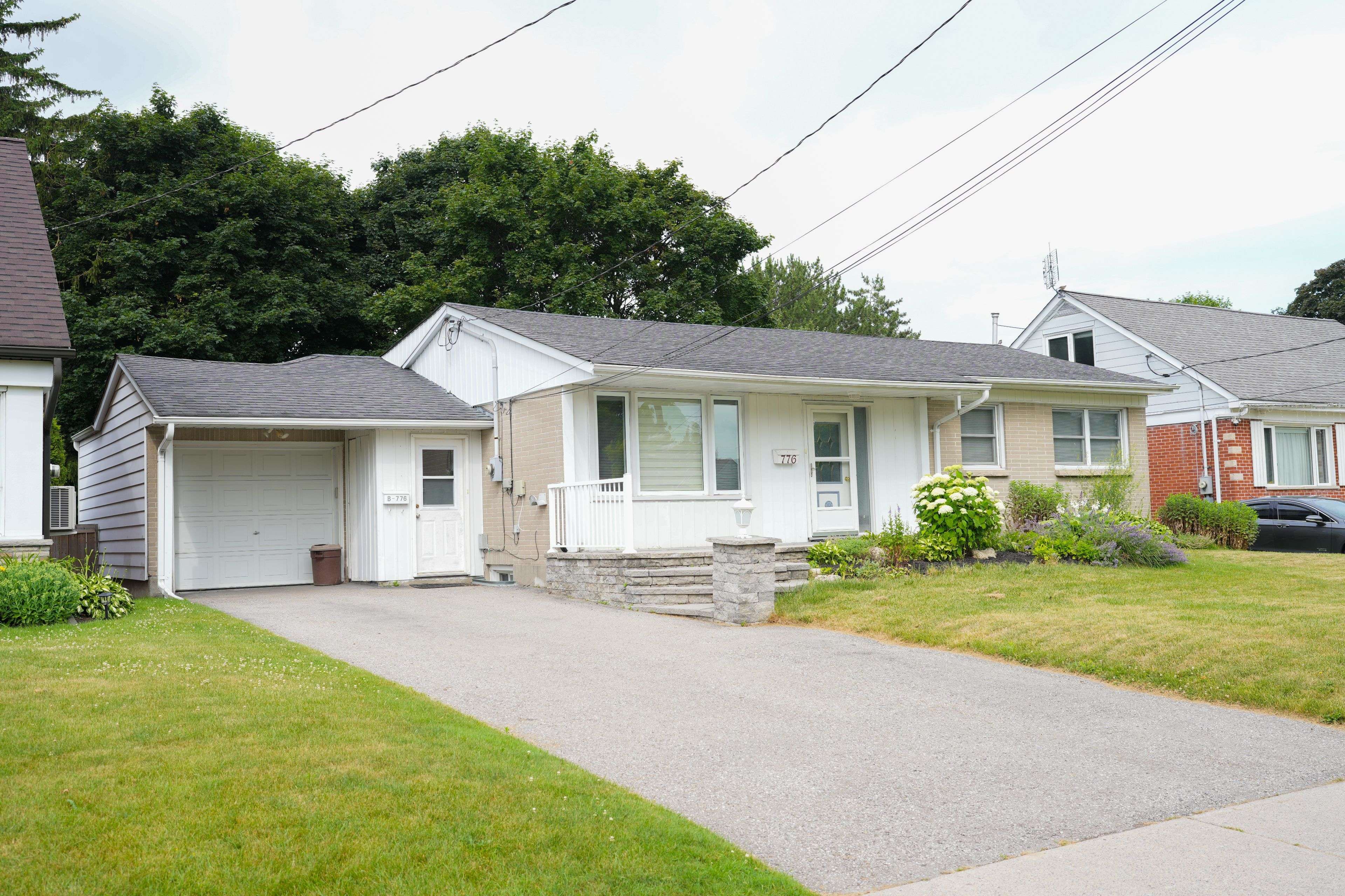 Oshawa, ON L1G 5J7,776 Grierson ST