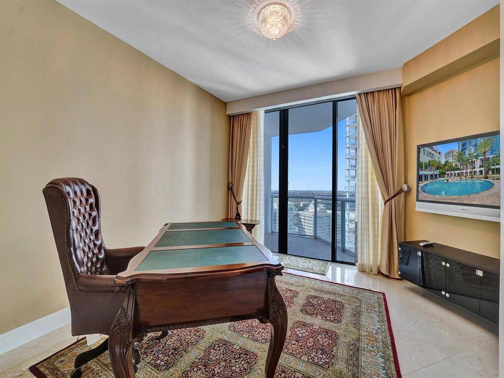 Fort Lauderdale, FL 33301,333 LAS OLAS WAY #3305