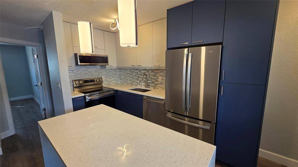 Wilton Manors, FL 33334,2607 NE 8th Ave #14