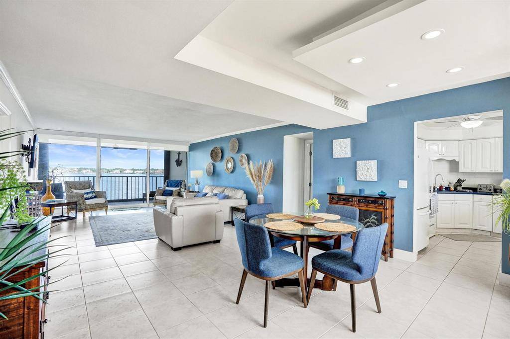 North Palm Beach, FL 33408,132 Lakeshore Dr #317