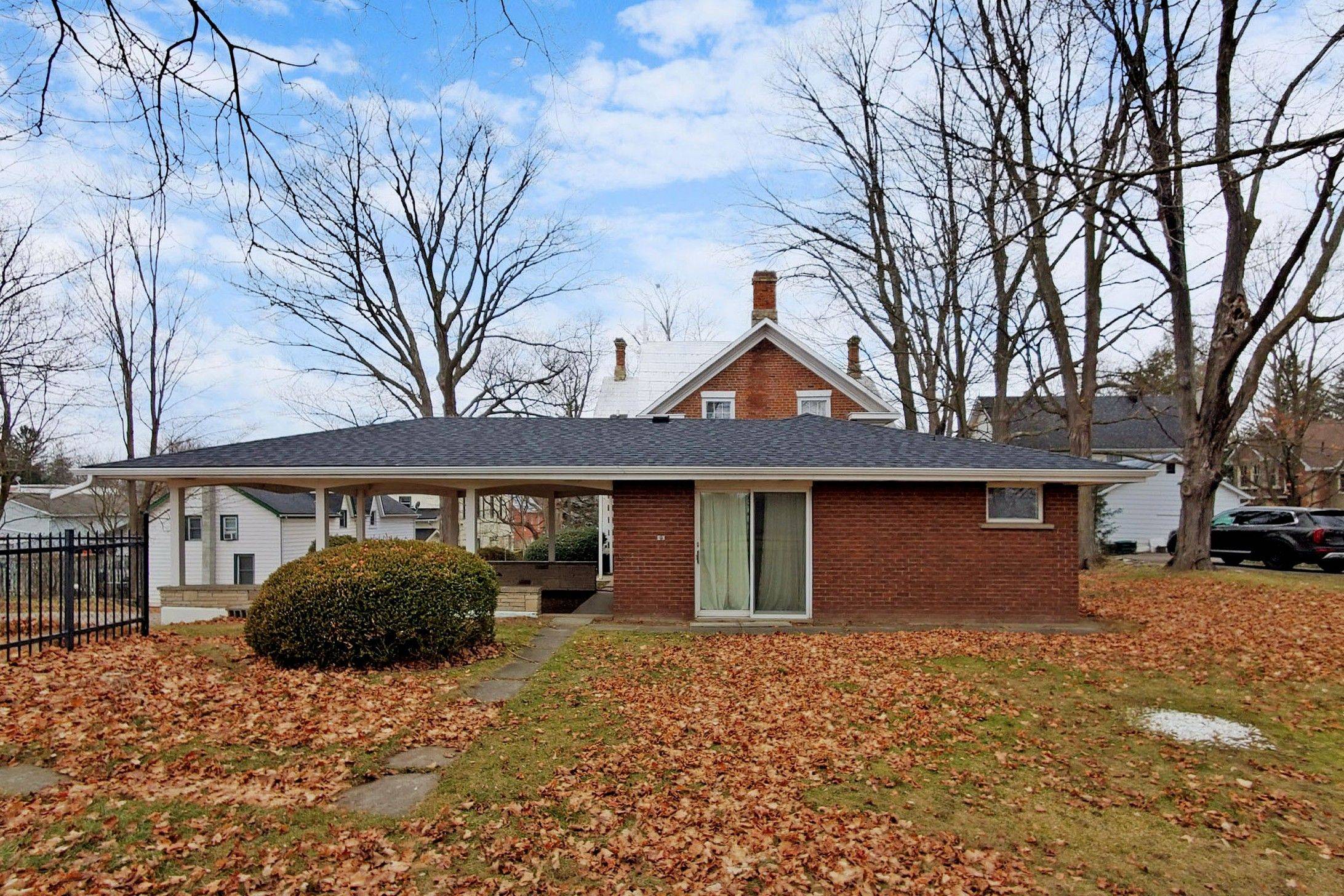 King, ON L0G 1T0,326 Main ST