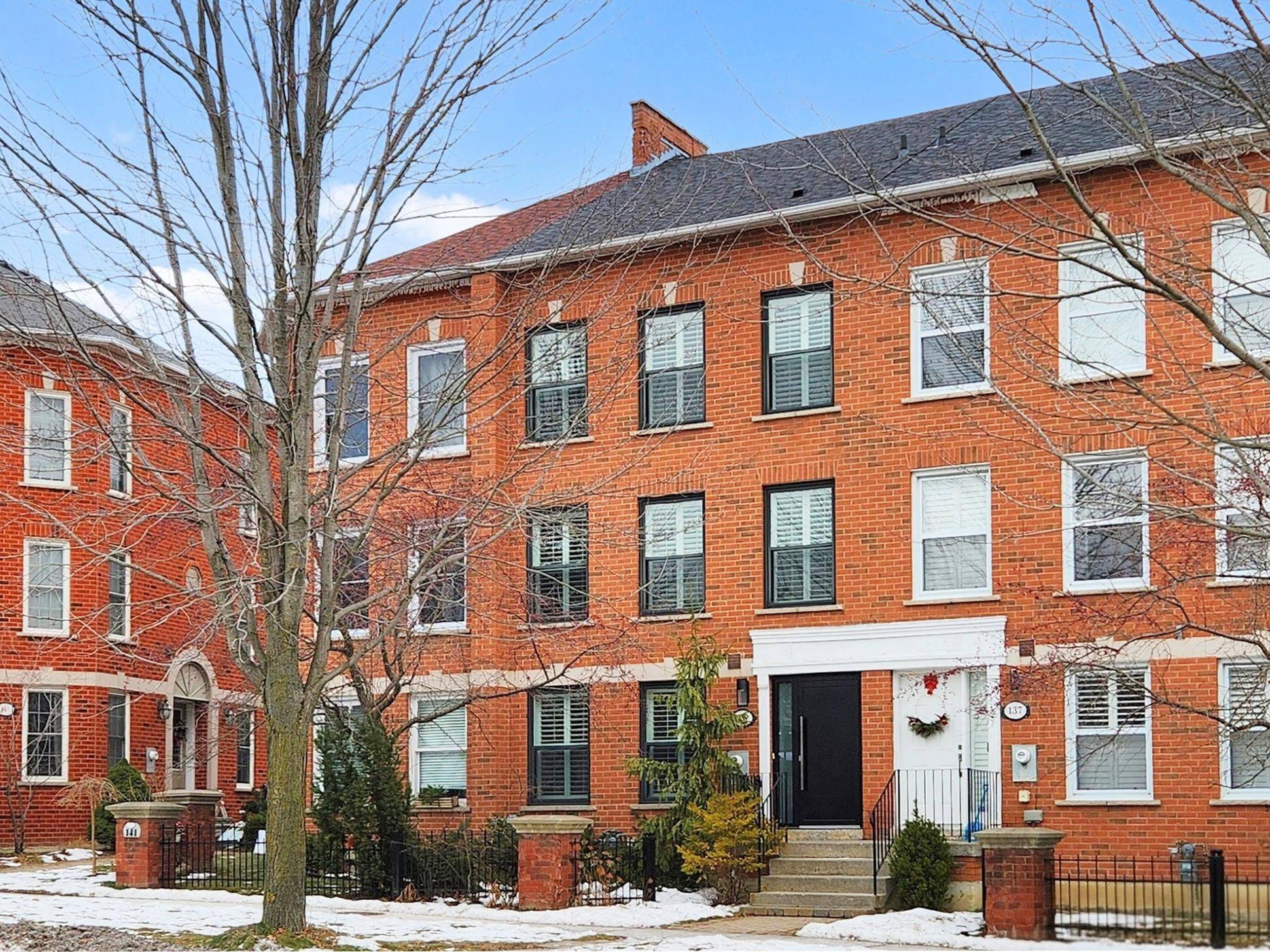 Aurora, ON L4G 7E3,139 John West WAY