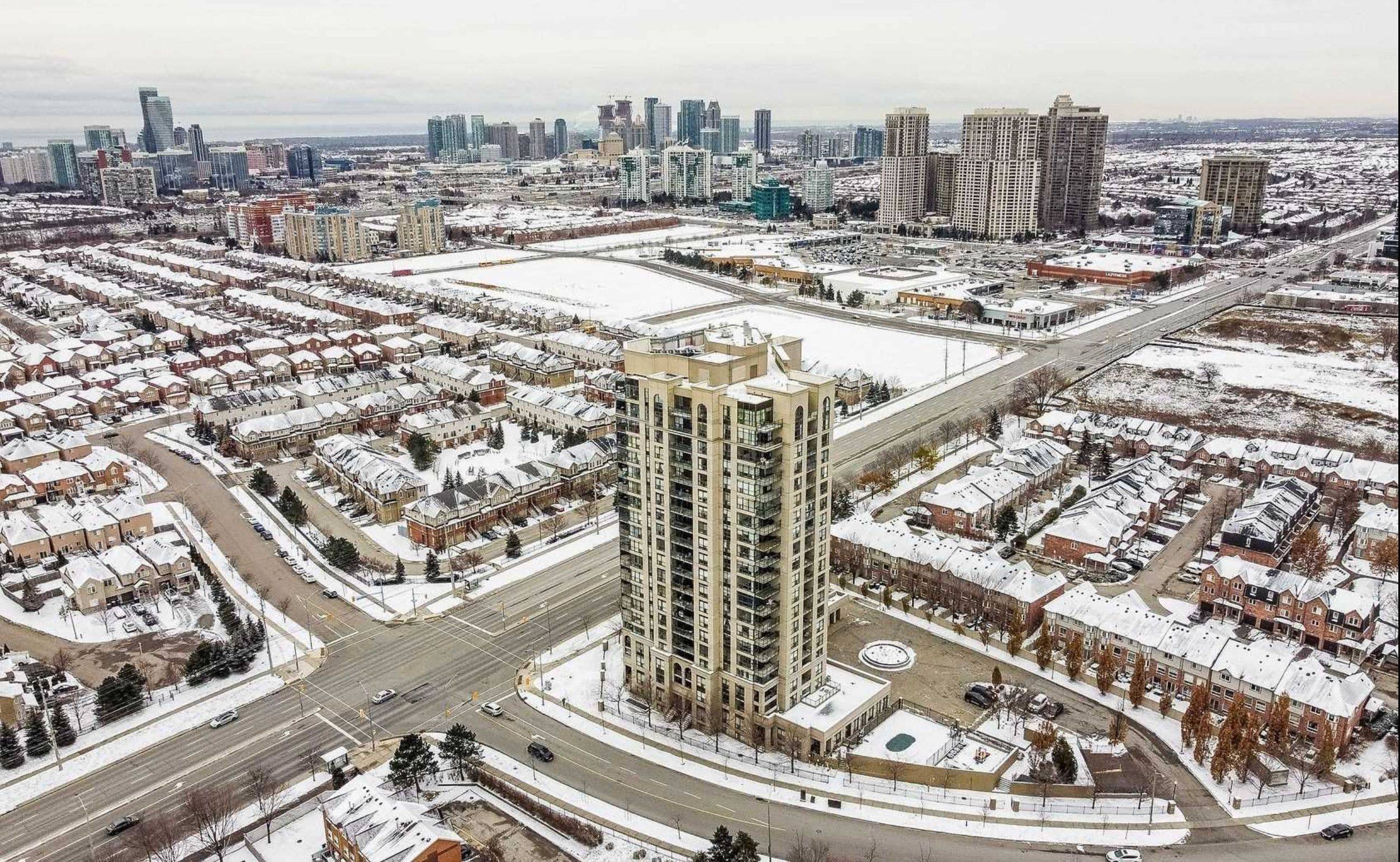 Mississauga, ON L4Z 4K1,220 Forum DR #103