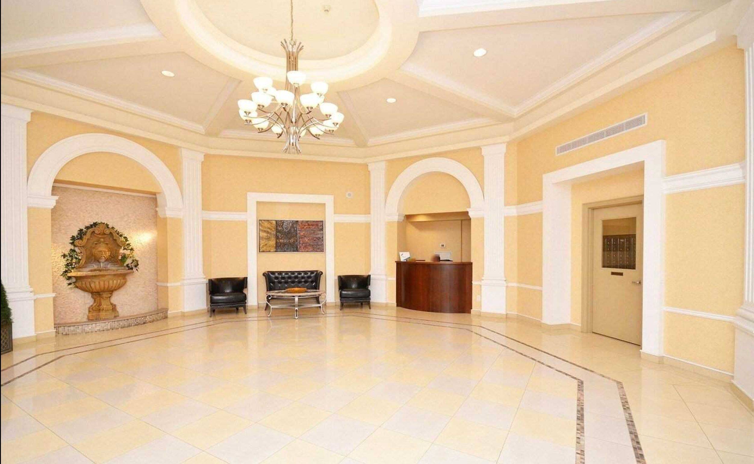 Mississauga, ON L4Z 4K1,220 Forum DR #103