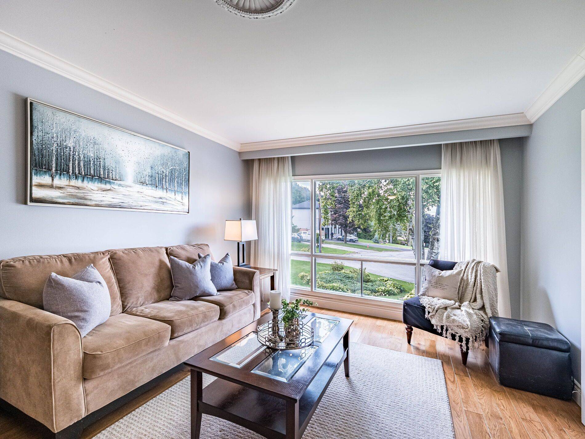 Caledon, ON L7C 1H6,40 Hilltop DR