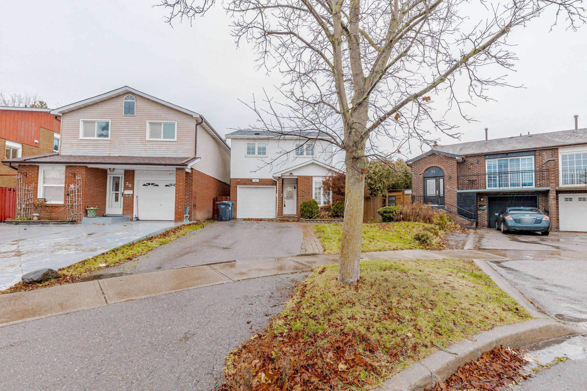 Brampton, ON L6V 3N3,32 Elderwood PL