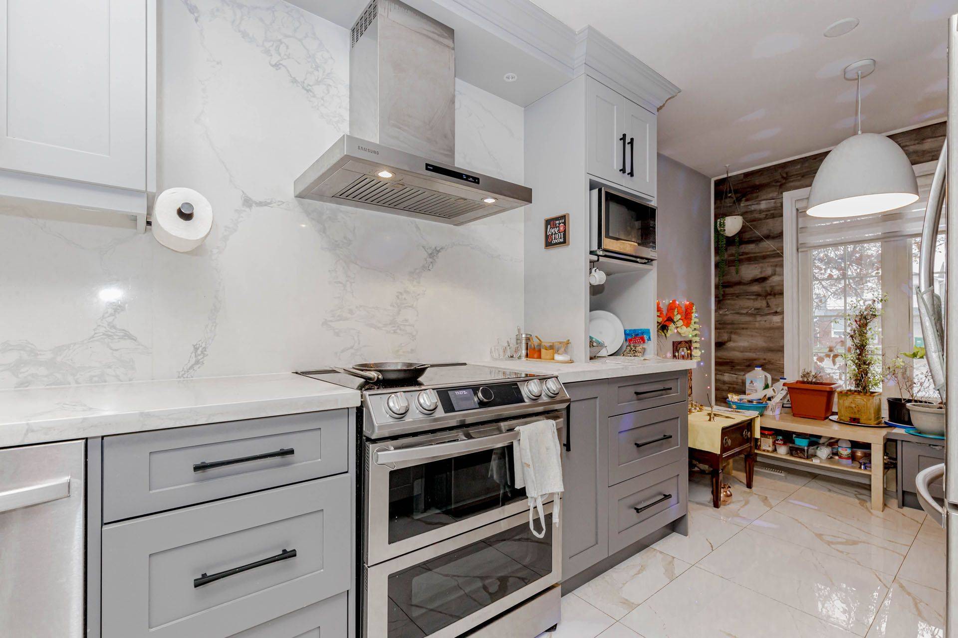 Brampton, ON L6V 3N3,32 Elderwood PL