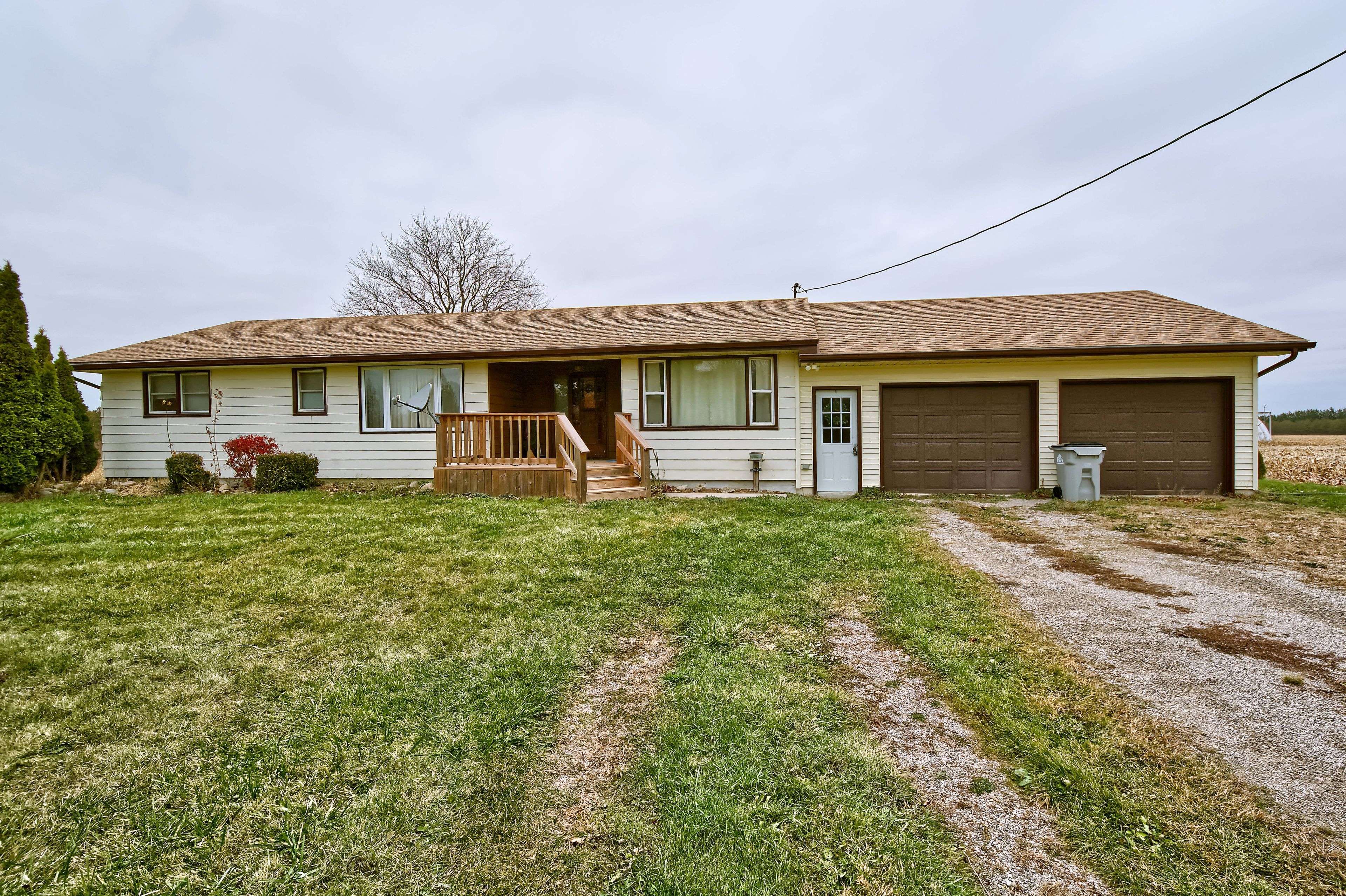 Warwick, ON N0N 1J4,6256 Egremont RD