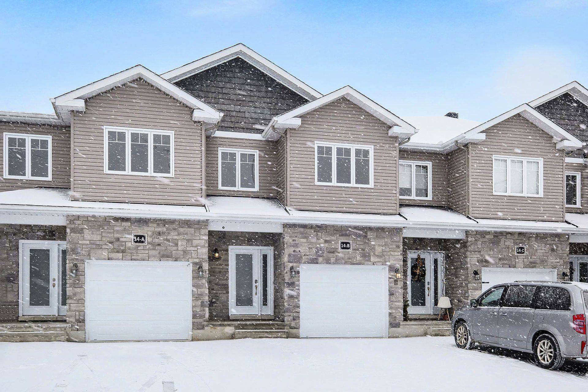 North Stormont, ON K0A 1R0,14B George ST