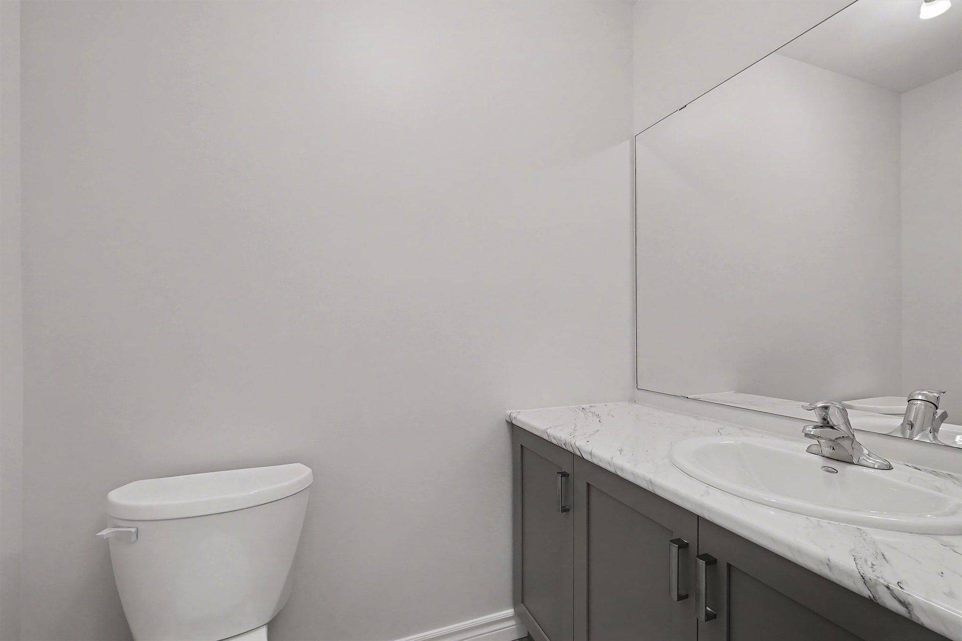 North Stormont, ON K0A 1R0,14B George ST