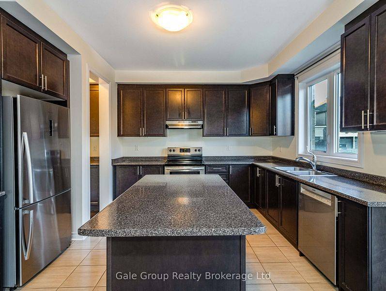 Woodstock, ON N4T 0L3,200 Harcourt CRES S