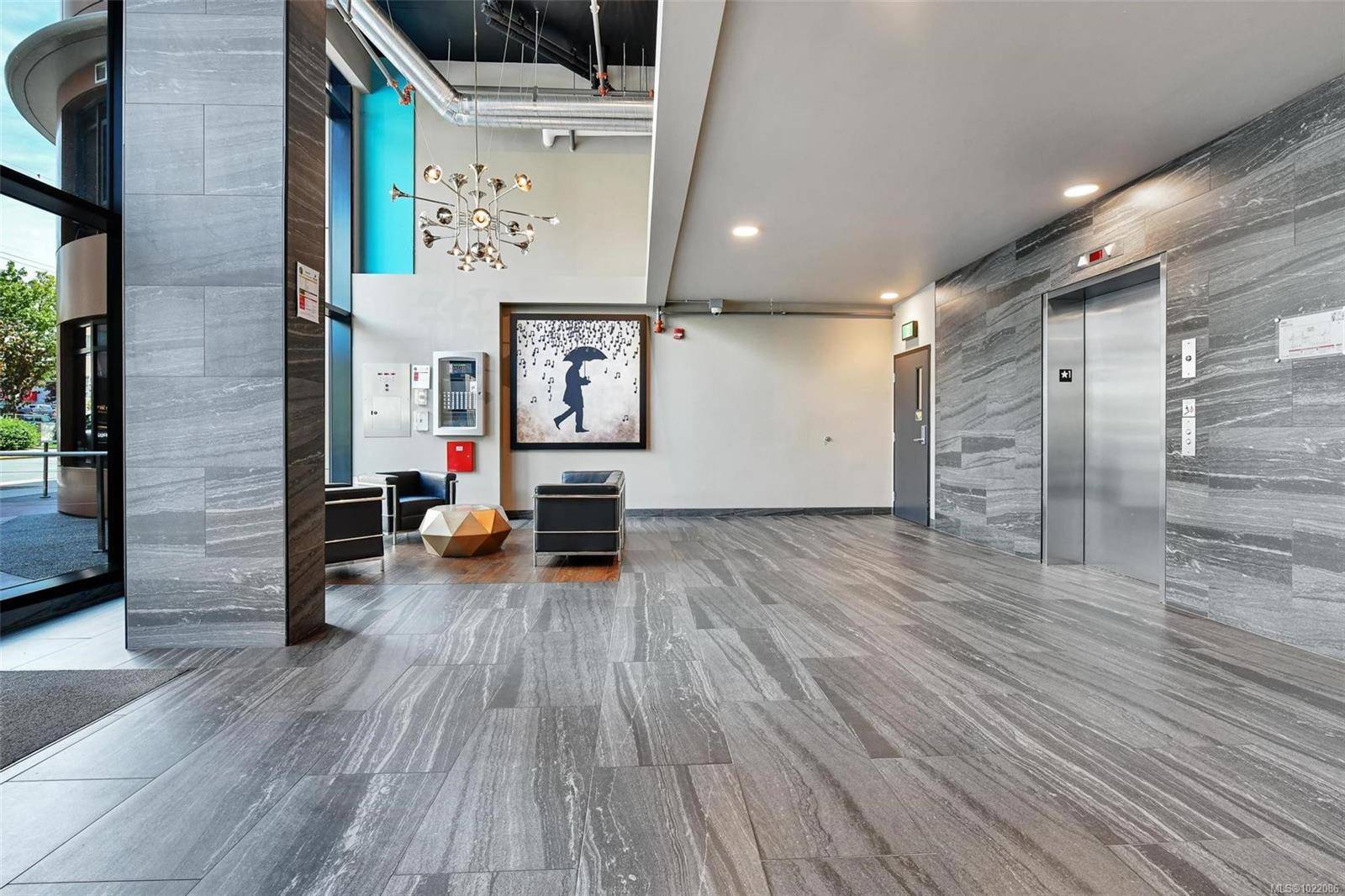 Victoria, BC V8V 0C9,1029 View St #908