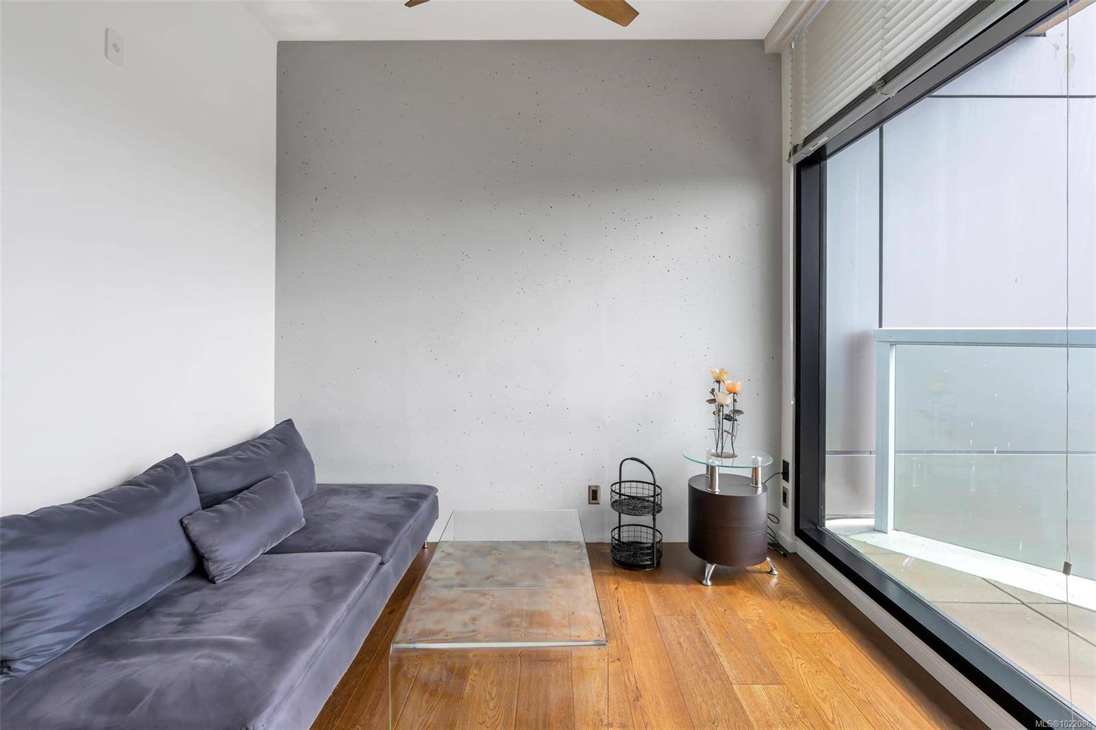 Victoria, BC V8V 0C9,1029 View St #908