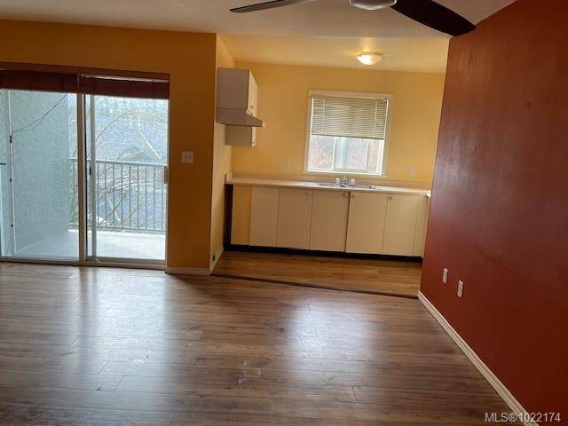 Courtenay, BC V9N 3R9,1050 Braidwood Rd #412