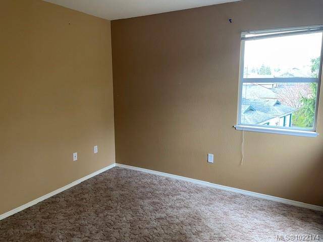 Courtenay, BC V9N 3R9,1050 Braidwood Rd #412