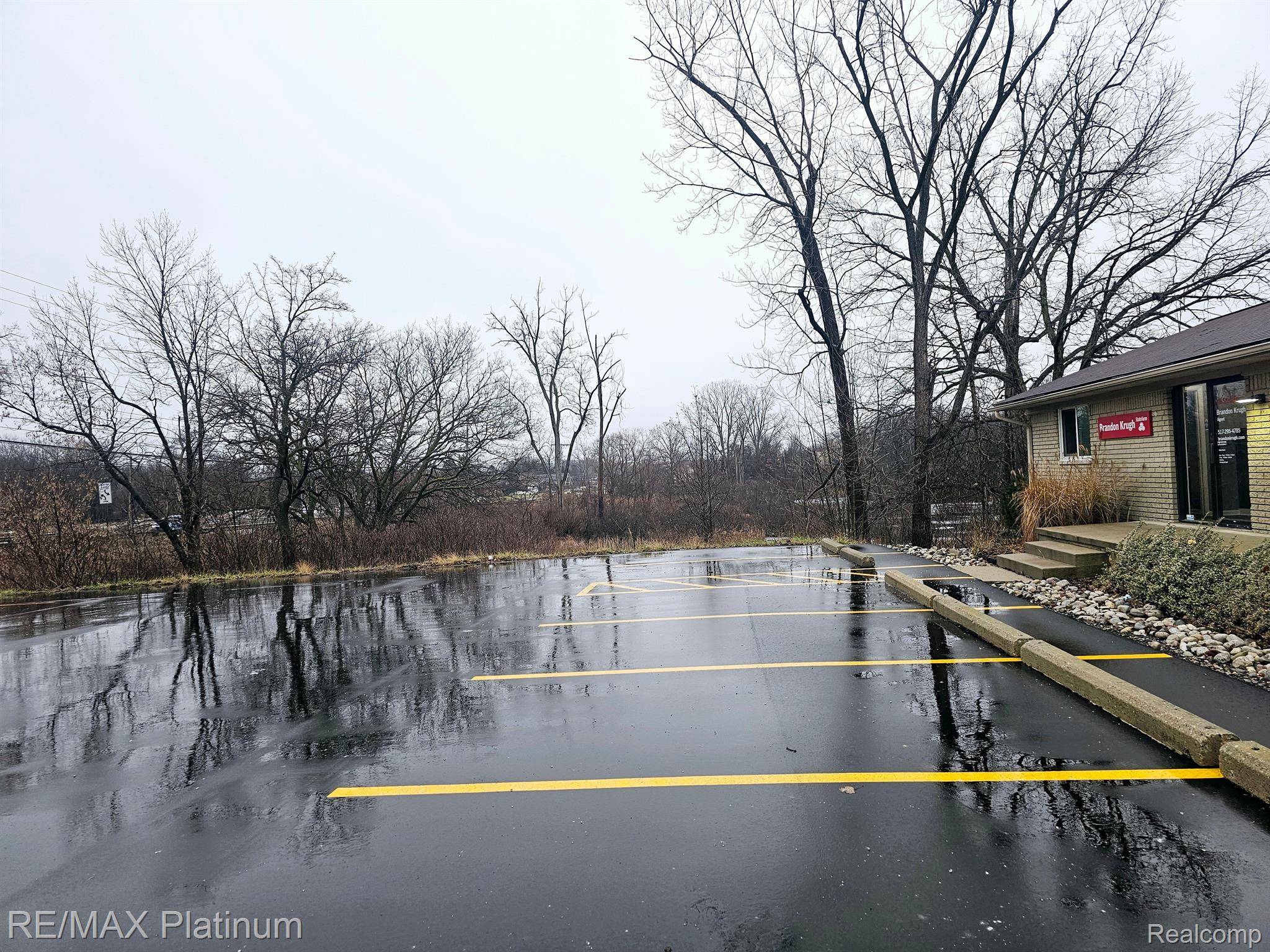 Howell, MI 48843,2900 E GRAND RIVER AVE