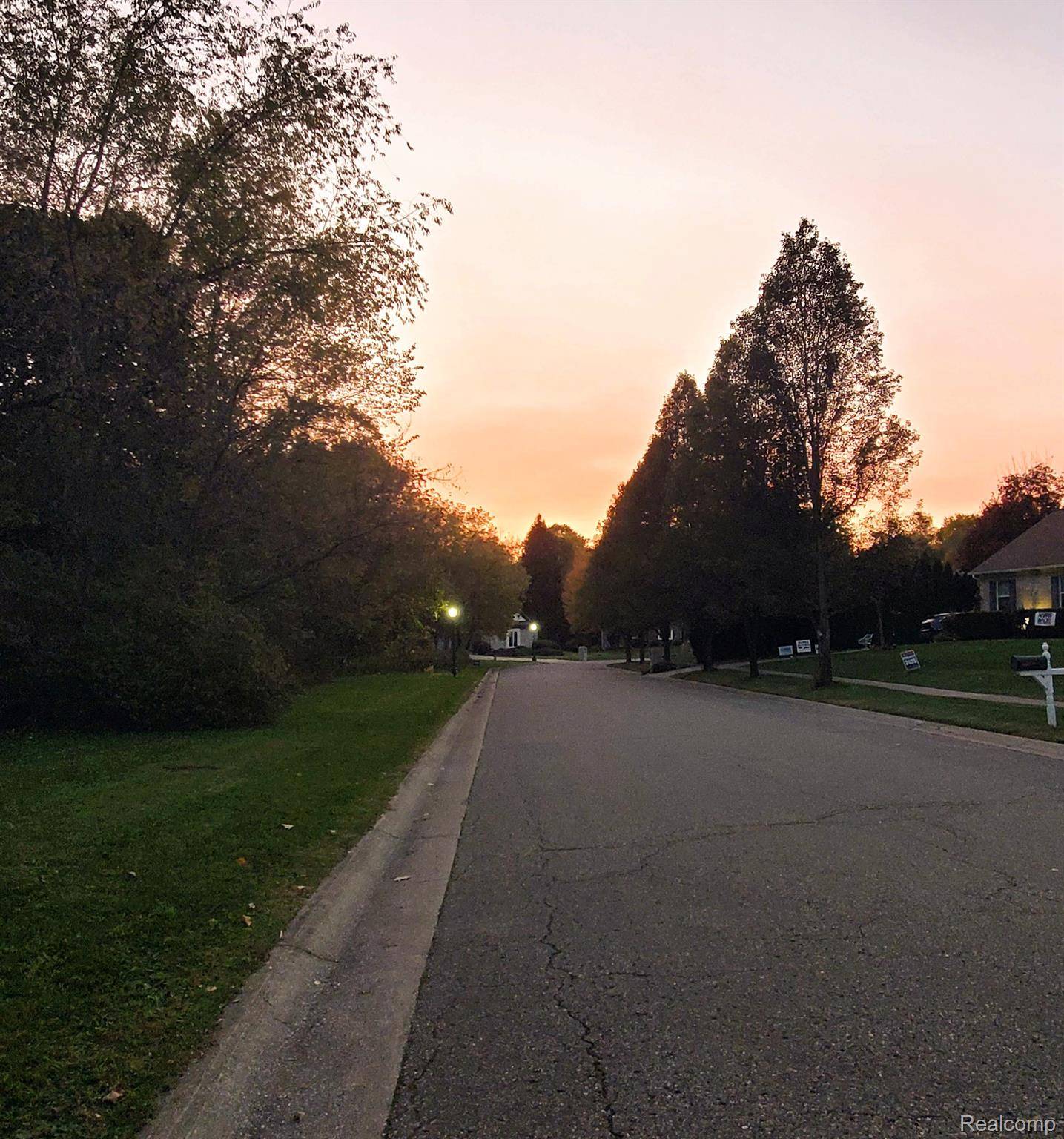 Davison, MI 48423,612 CARRIAGE WAY