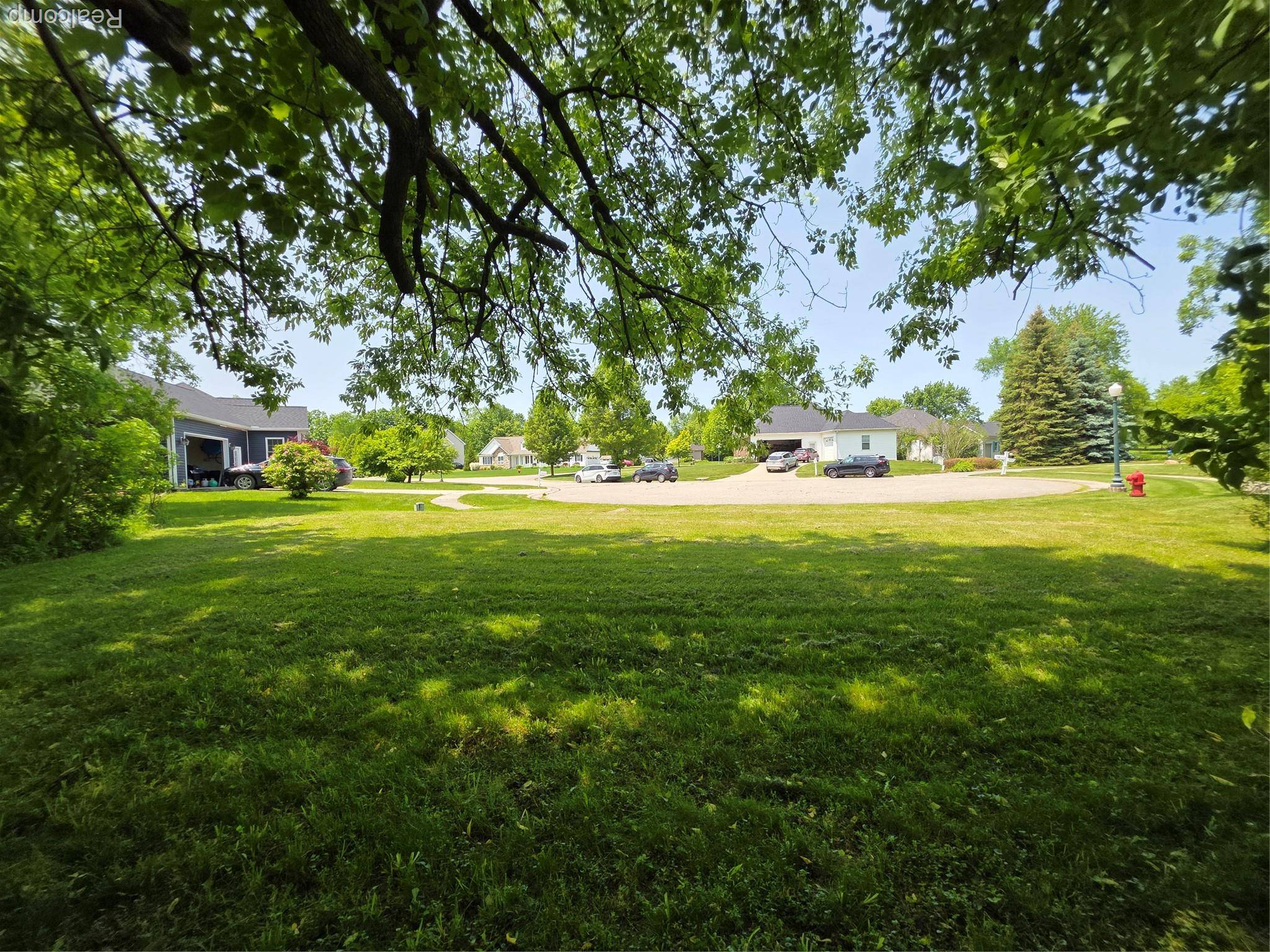 Davison, MI 48423,10294 CARRIAGE WAY