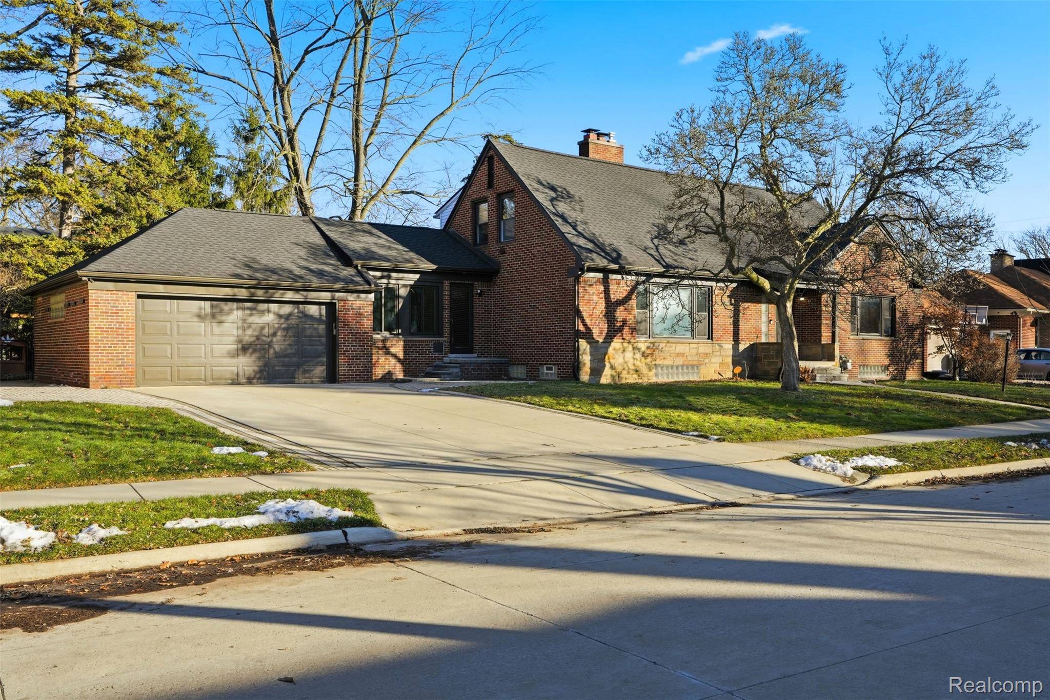 Dearborn, MI 48124,601 S Lafayette ST