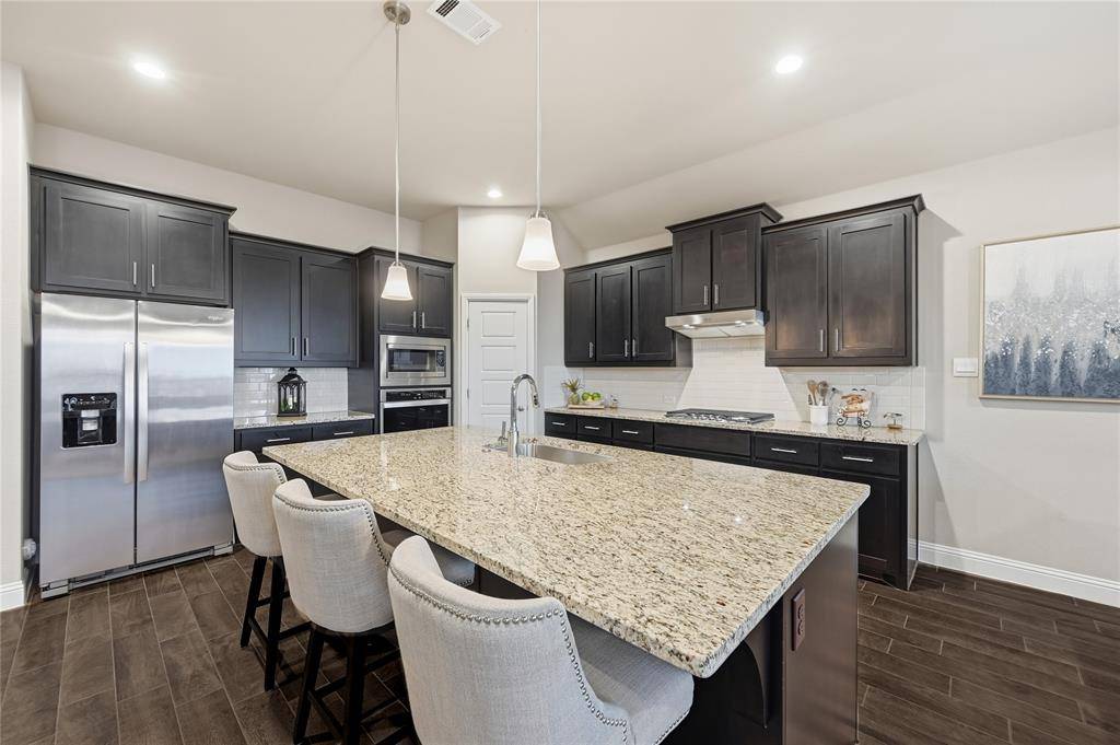 Argyle, TX 76226,2172 Knightsgate Road