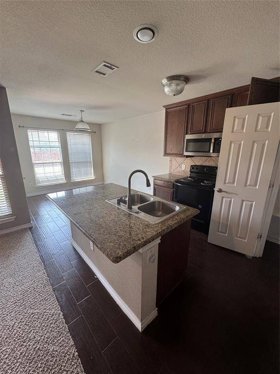 Denton, TX 76207,309 Mckamy Boulevard