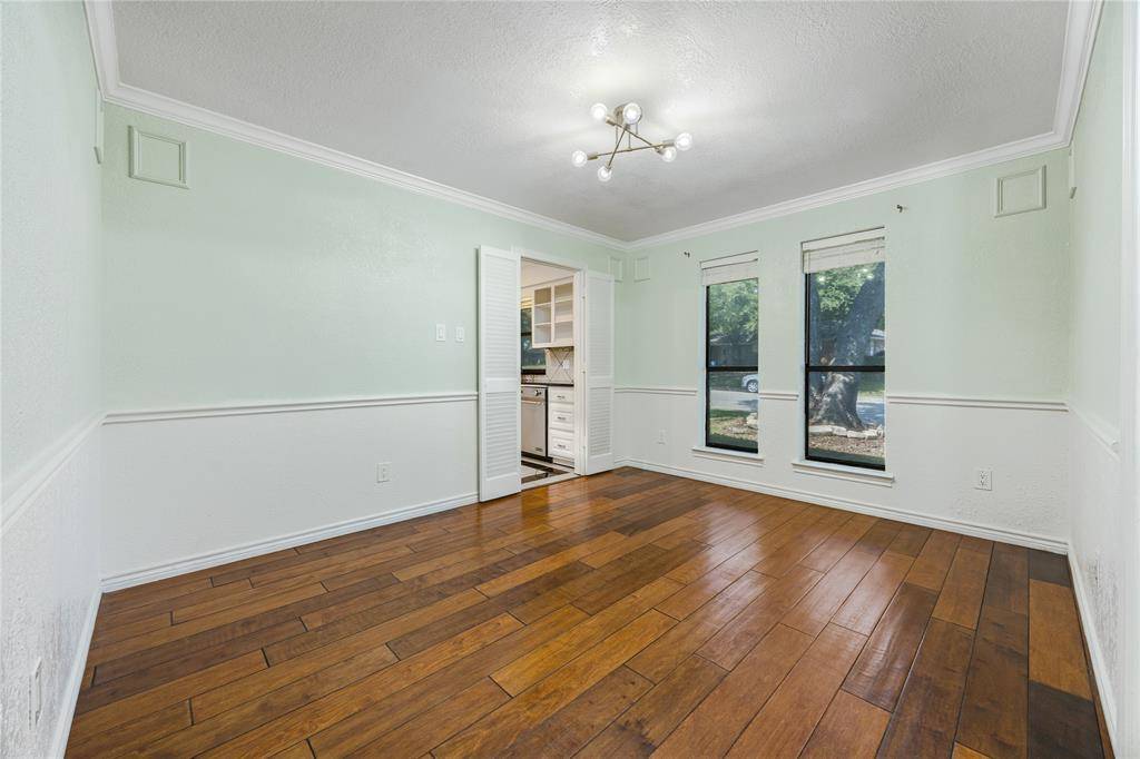 Desoto, TX 75115,642 Ray Avenue