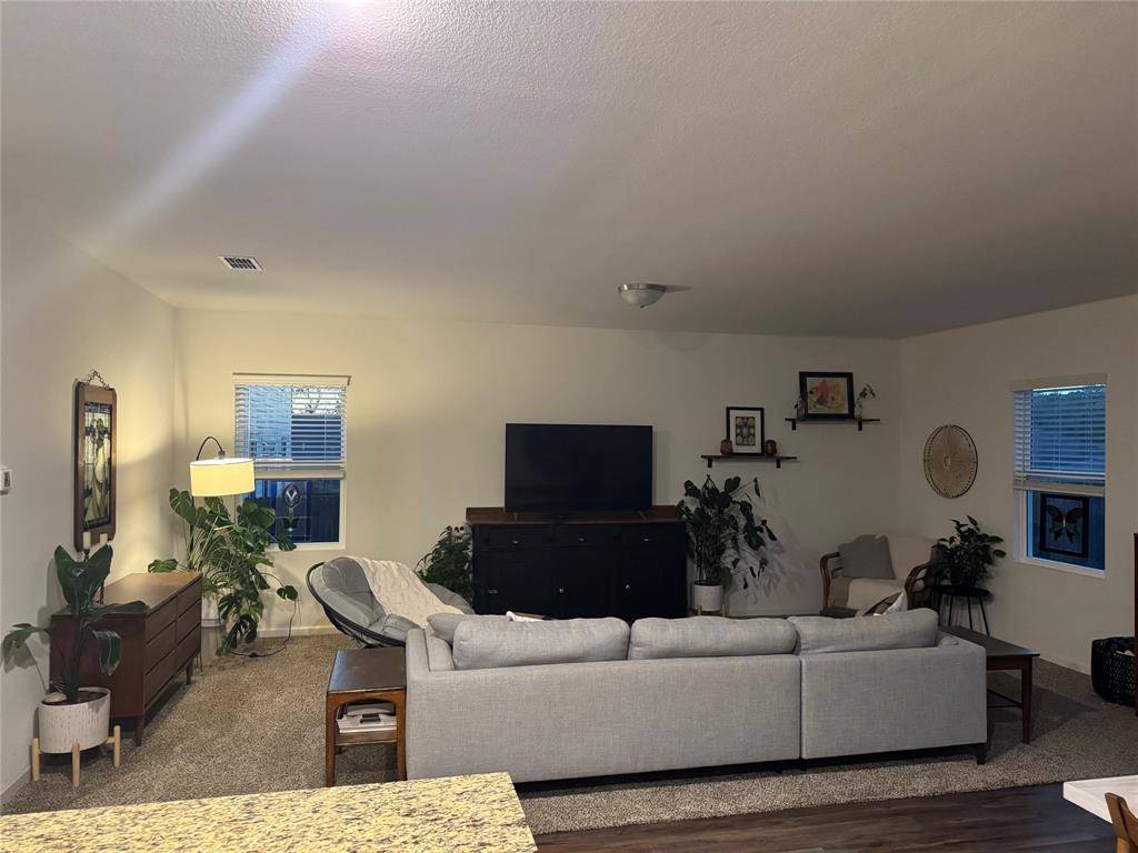 Anna, TX 75409,824 Peach Tree Lane