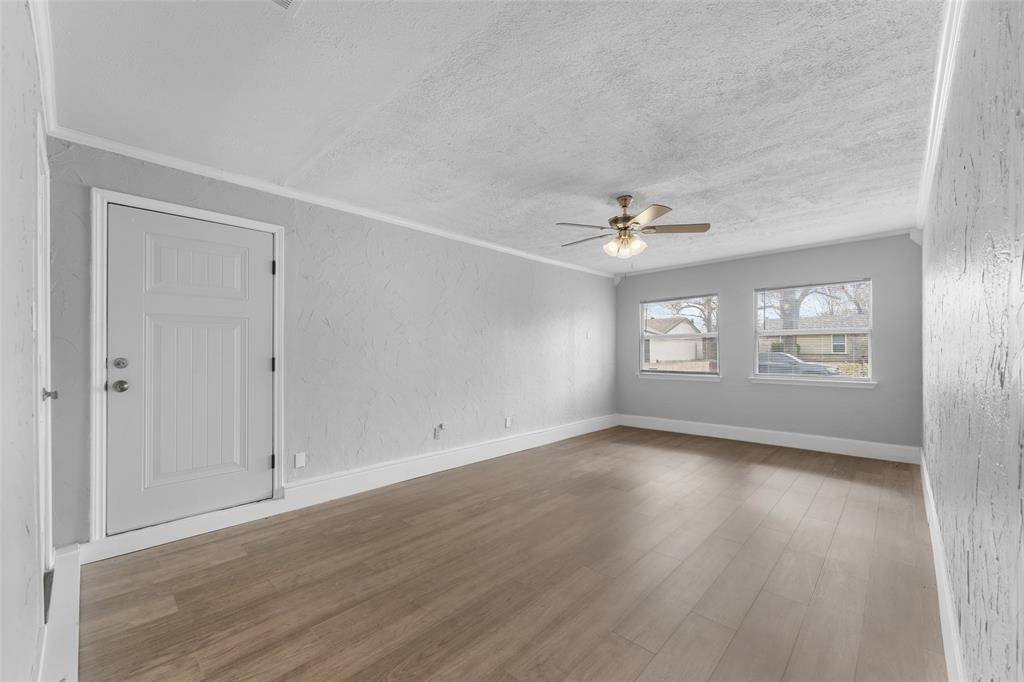 Alvarado, TX 76009,103 Lorie Street