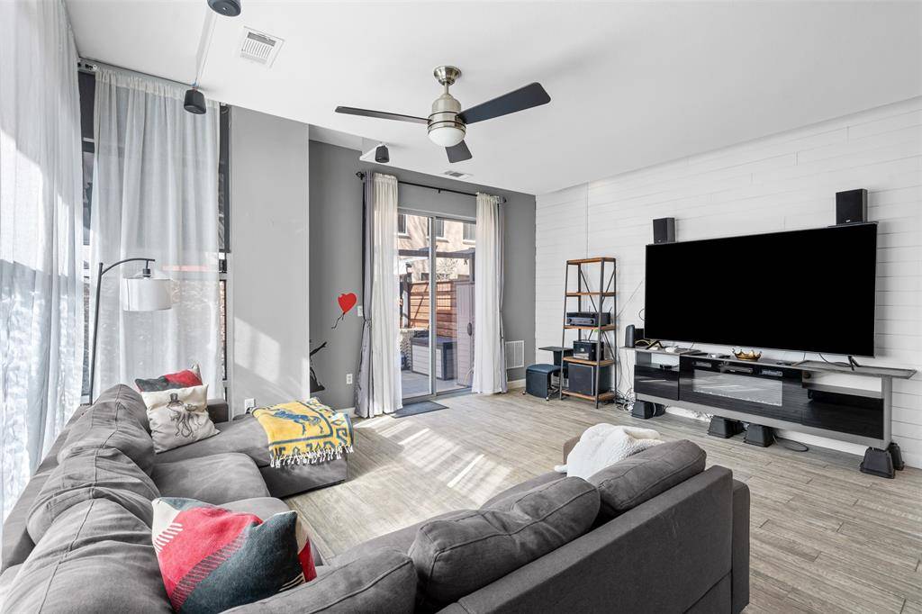 Fort Worth, TX 76107,2604 Museum Way #2101