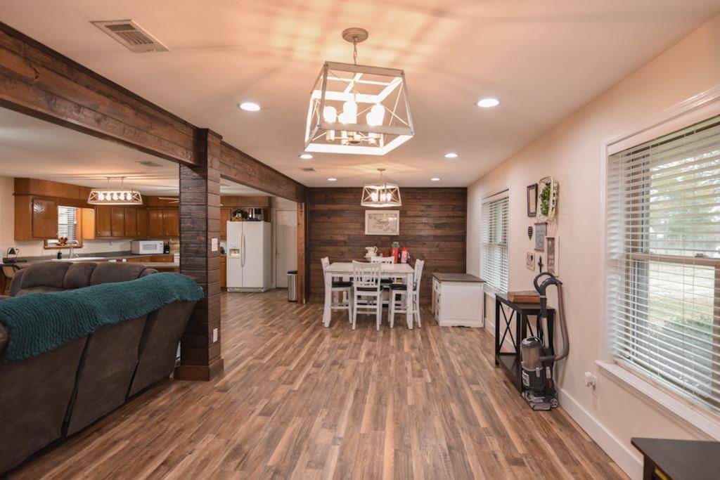 Mount Pleasant, TX 75455,800 CR 1030