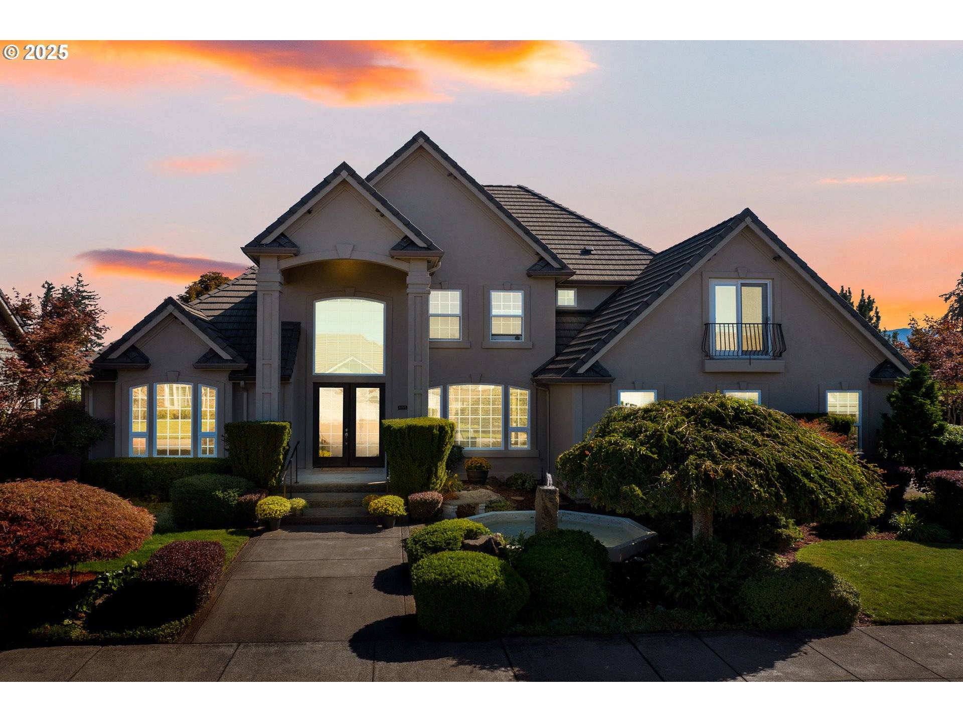 Creswell, OR 97426,685 ST ANDREWS LOOP