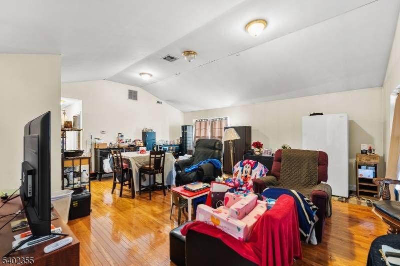 Hillside Twp., NJ 07205,1503 Hiawatha Ave