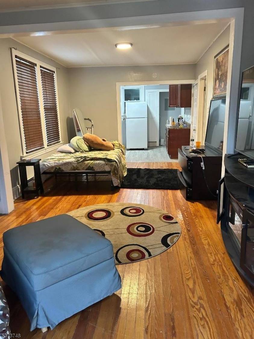 East Orange City, NJ 07018,491 Norwood St