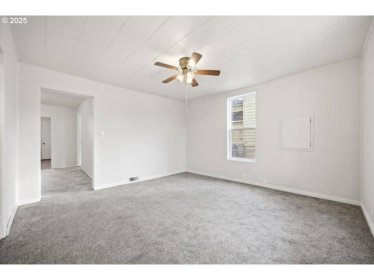 Pendleton, OR 97801,606 SW 2ND ST