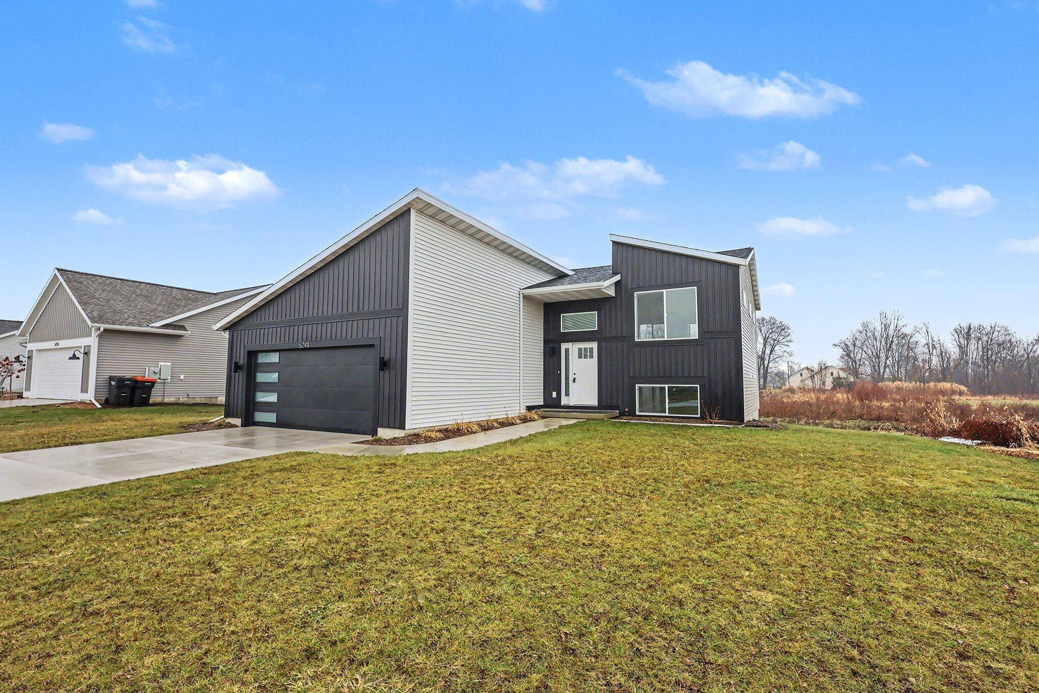 Allendale, MI 49401,5241 Margot LN