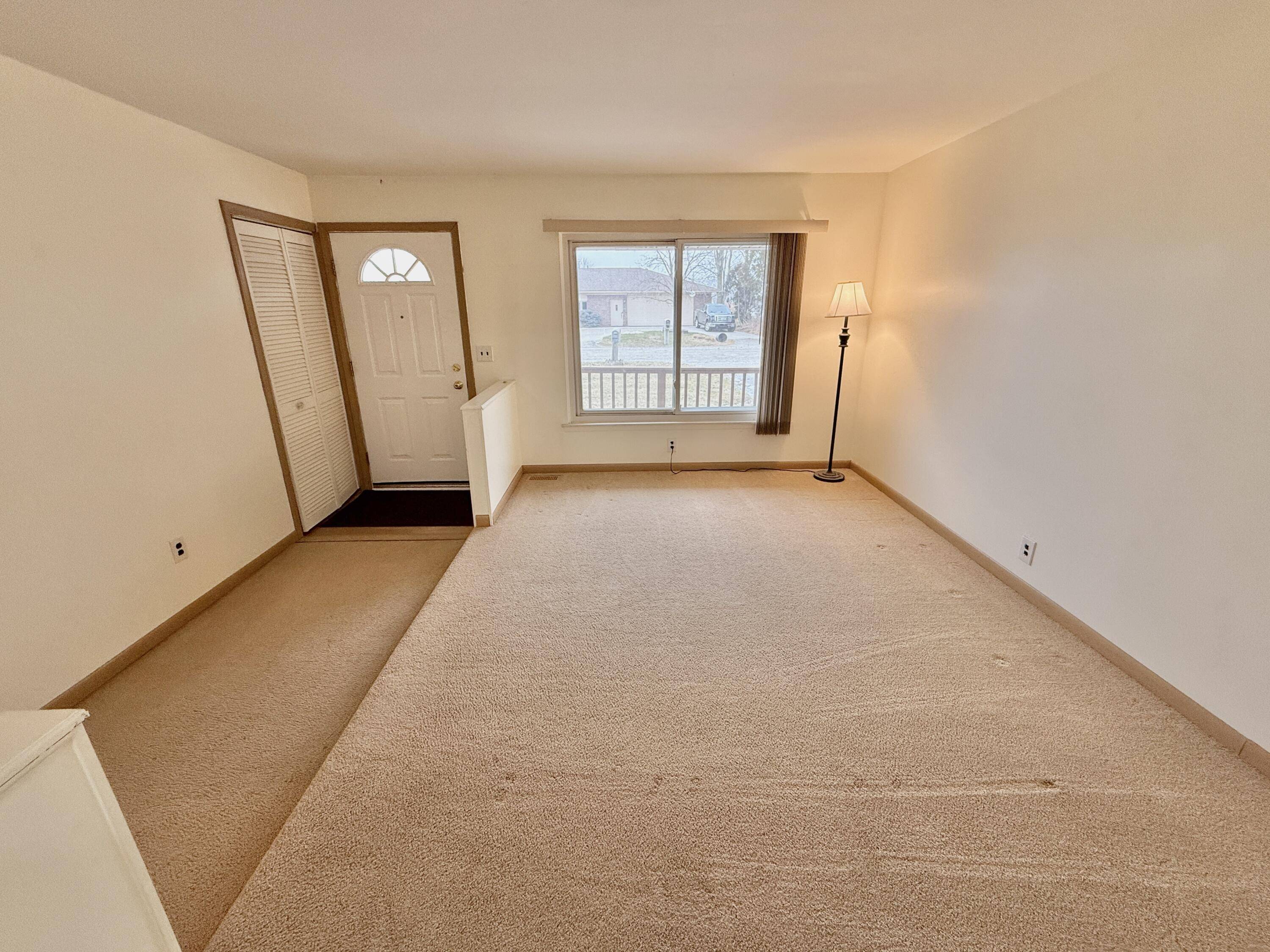 Chesterfield, MI 48047,32065 Lakepoint ST