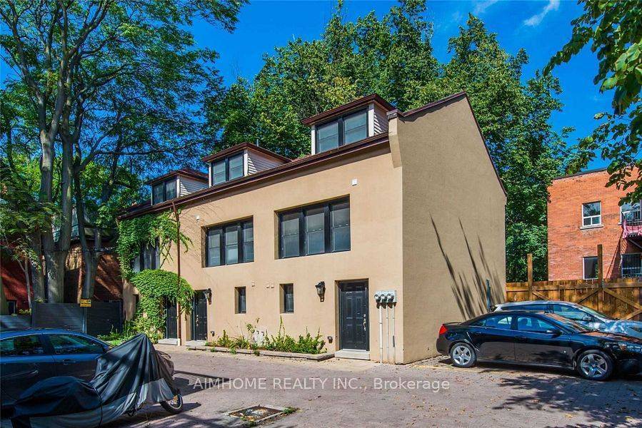 Toronto C08, ON M5A 2A3,360 R Dundas ST E #Th#2