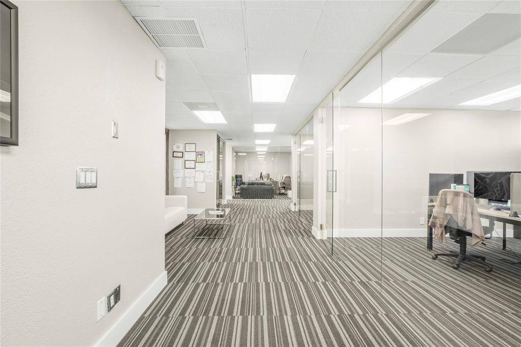 Fort Lauderdale, FL 33308,2425 NE 50TH ST #100