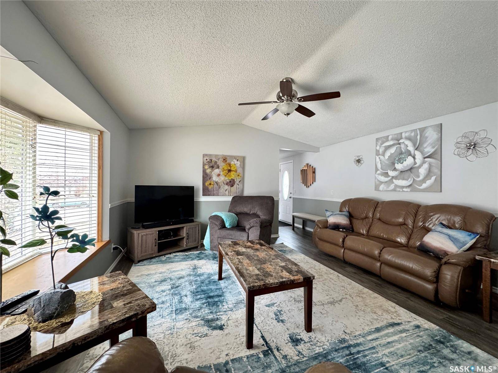 Langenburg, SK S0A 2A0,317 Riedel AVENUE E