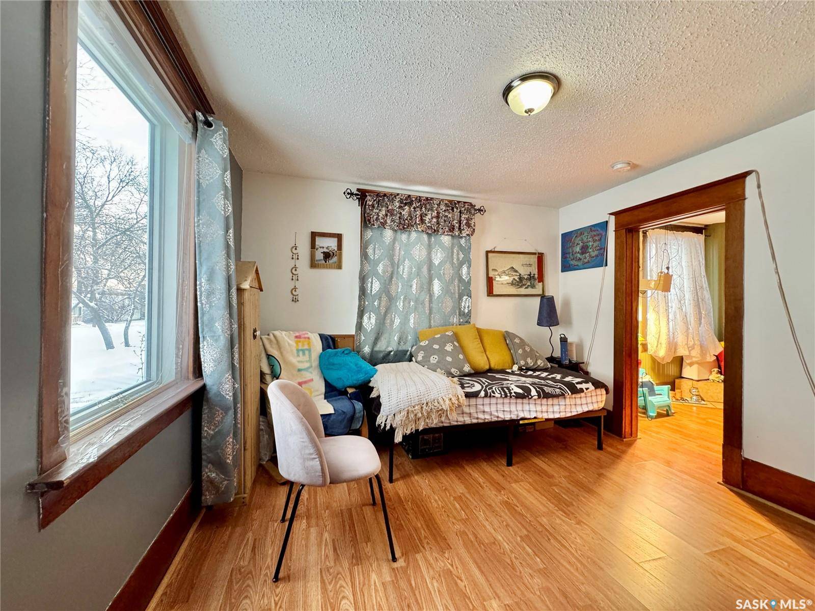 Yorkton, SK S3N 0Y1,152 Sixth AVENUE N