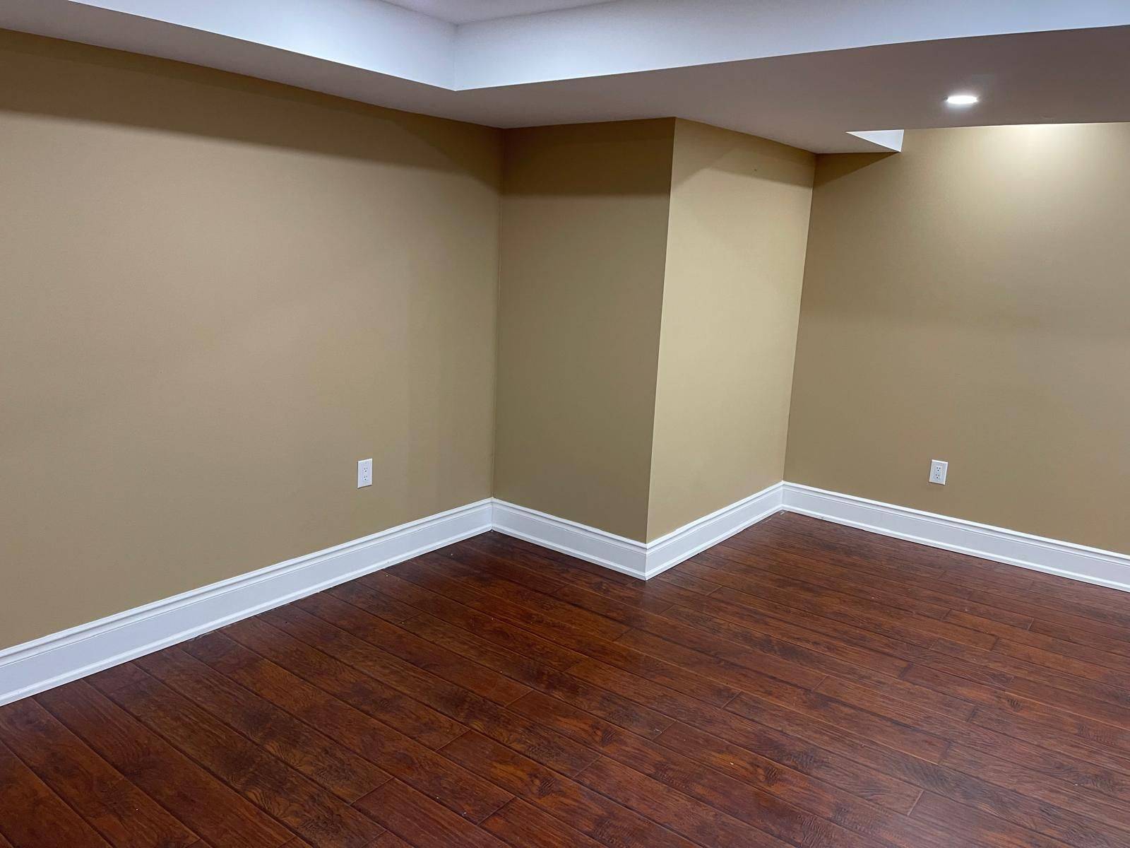 Brampton, ON L6Y 0S5,5 Mountain Ridge RD #Bsmt