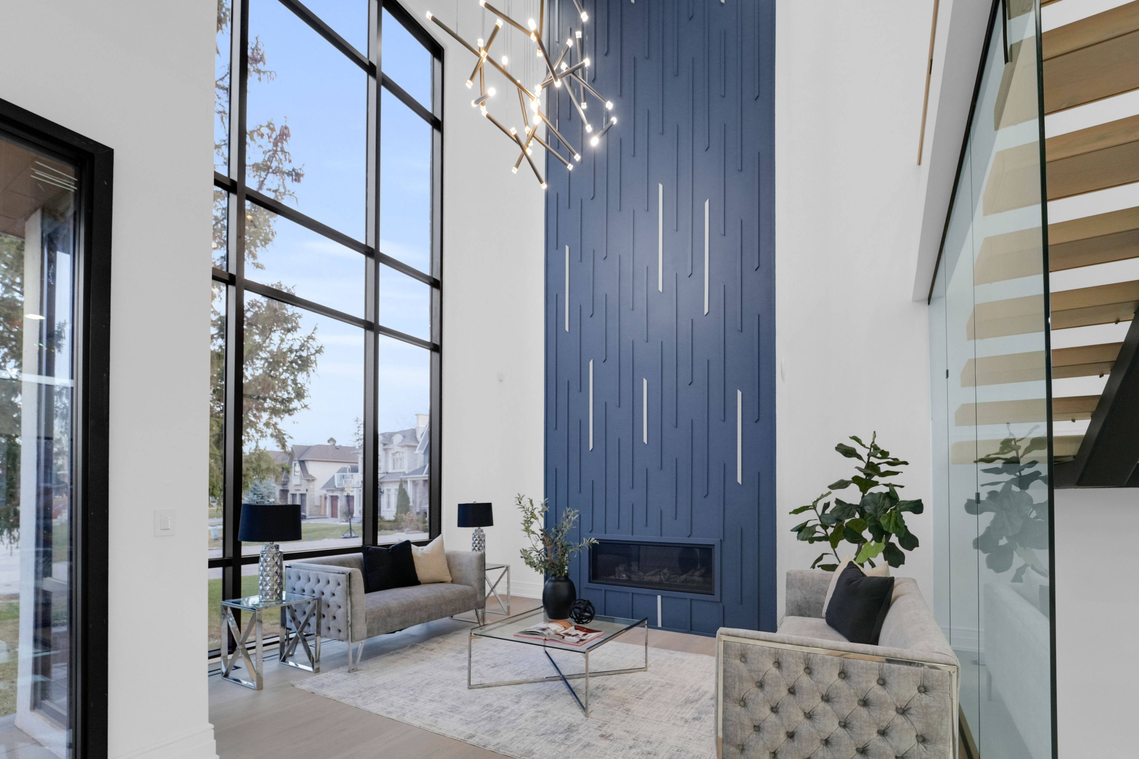 Oakville, ON L6L 3V1,468 Saville CRES