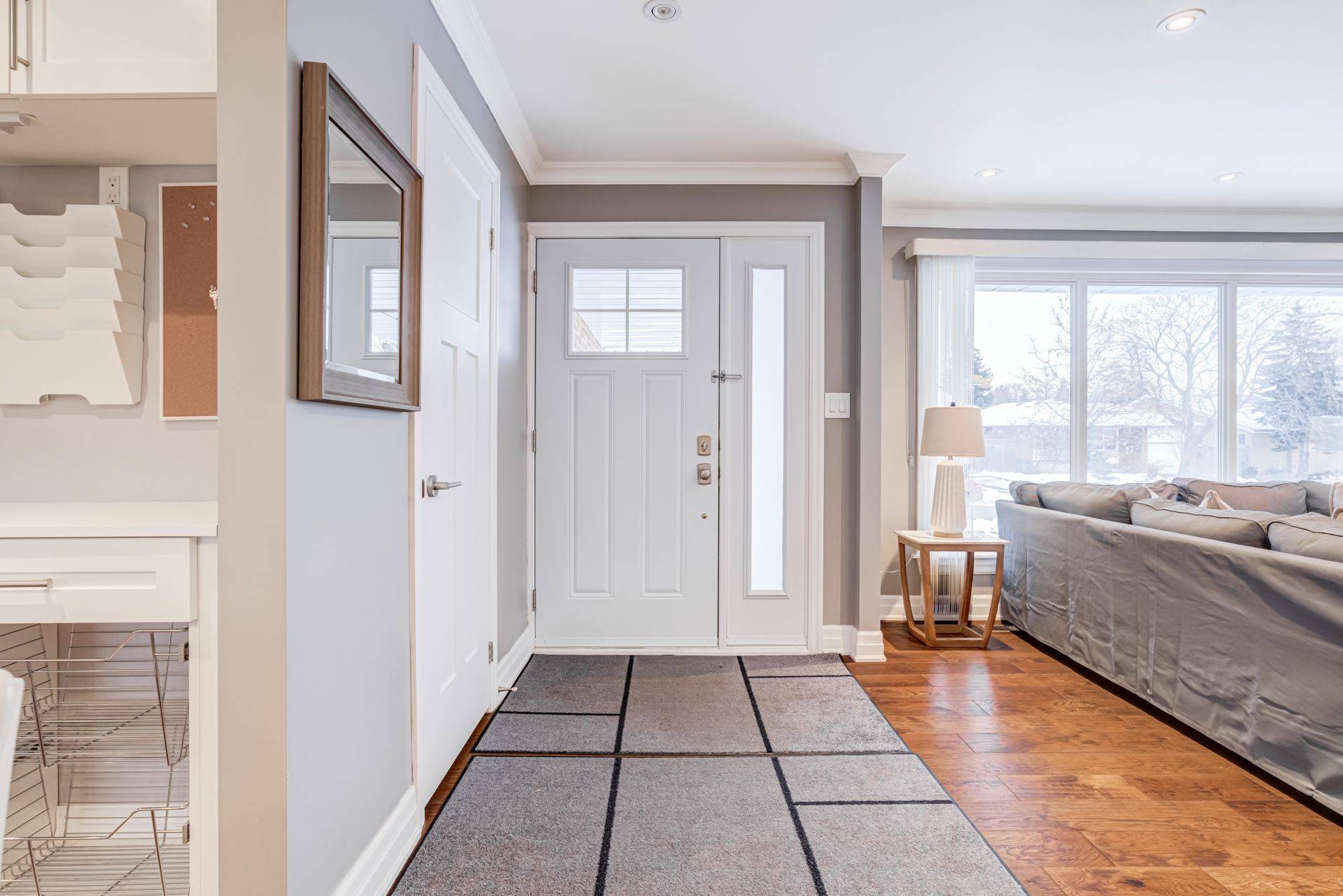 Toronto W08, ON M9B 5S1,126 Beaver Bend CRES