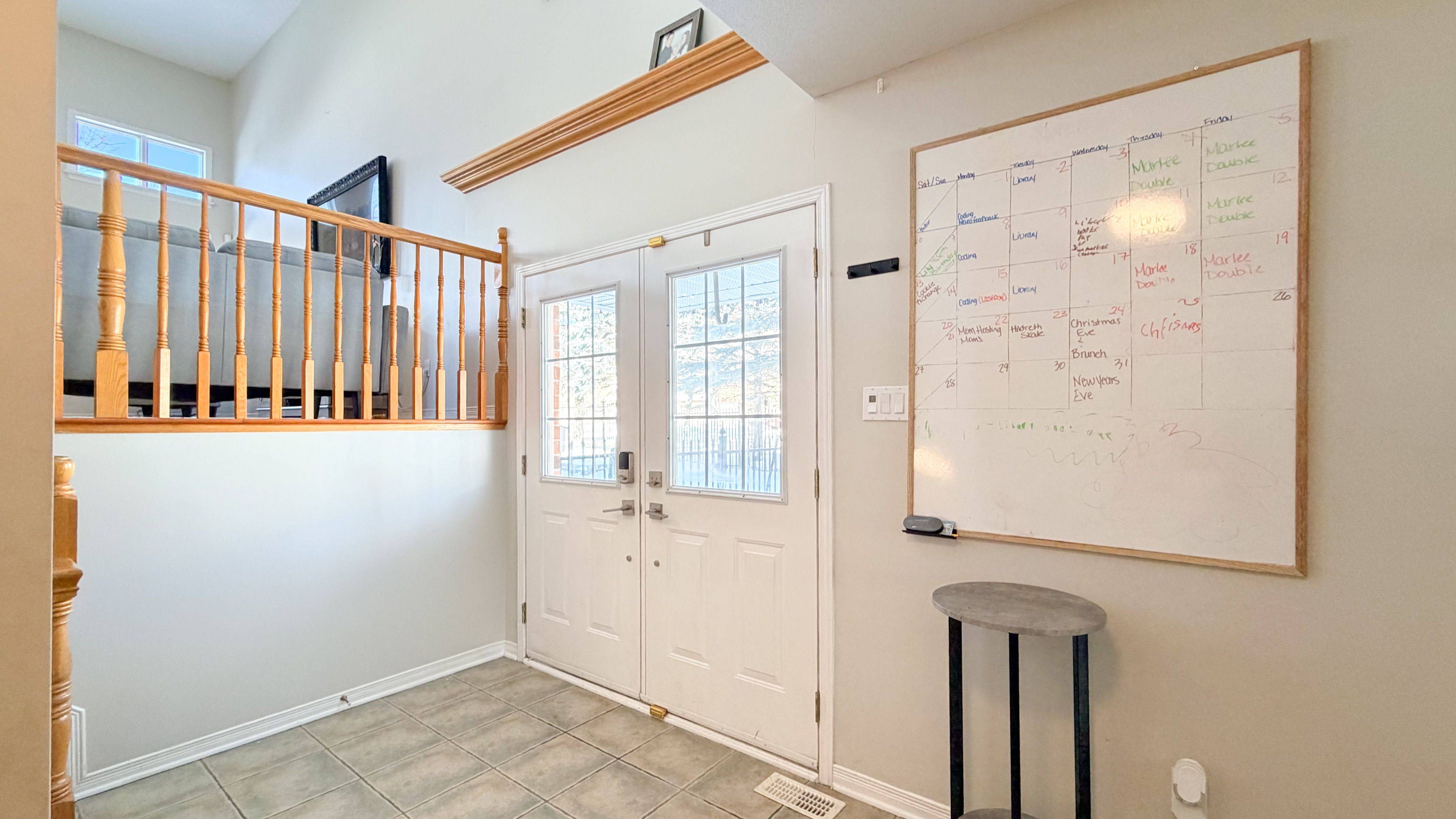 Kanata, ON K2T 1J9,101 MACASSA CIR