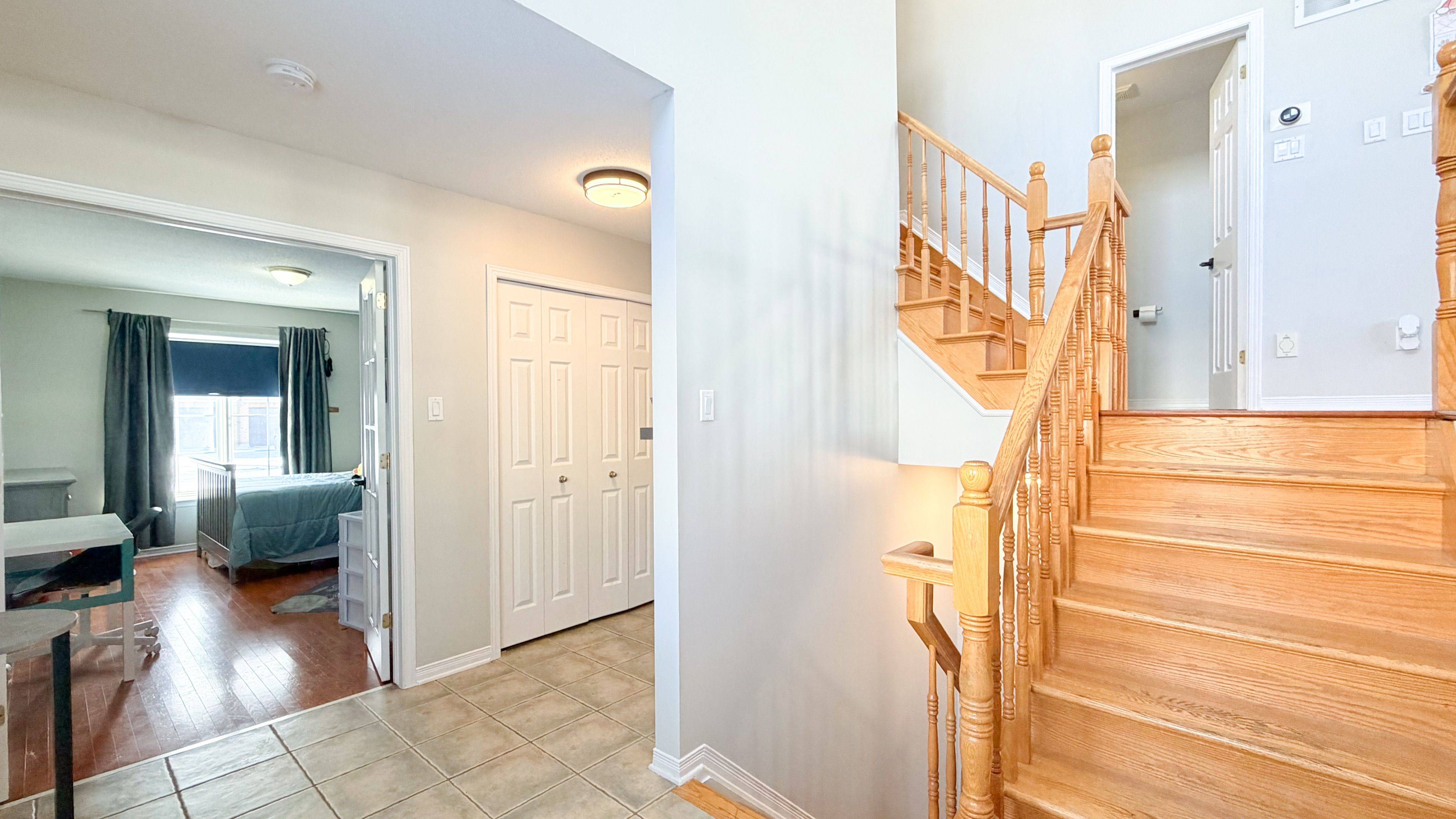 Kanata, ON K2T 1J9,101 MACASSA CIR