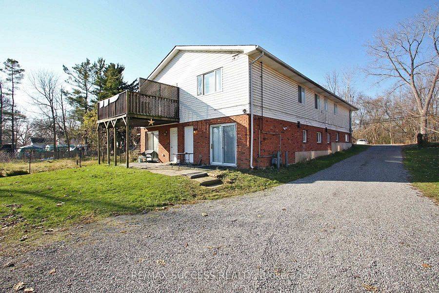 Thorold, ON L0S 1K0,32 & 34 River ST