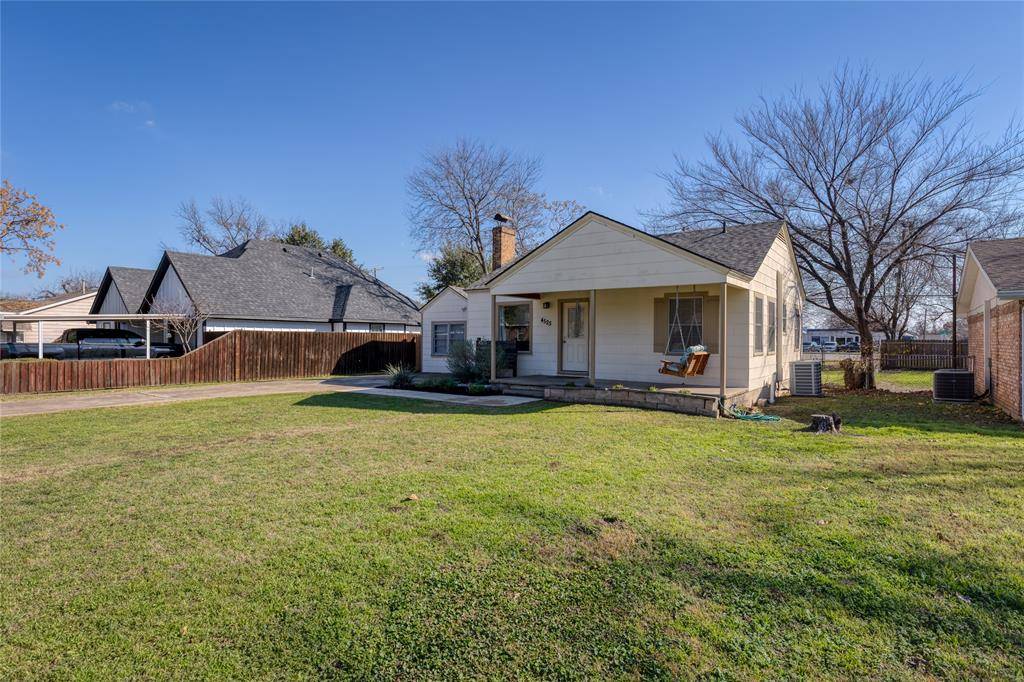 River Oaks, TX 76114,4525 Almena Road