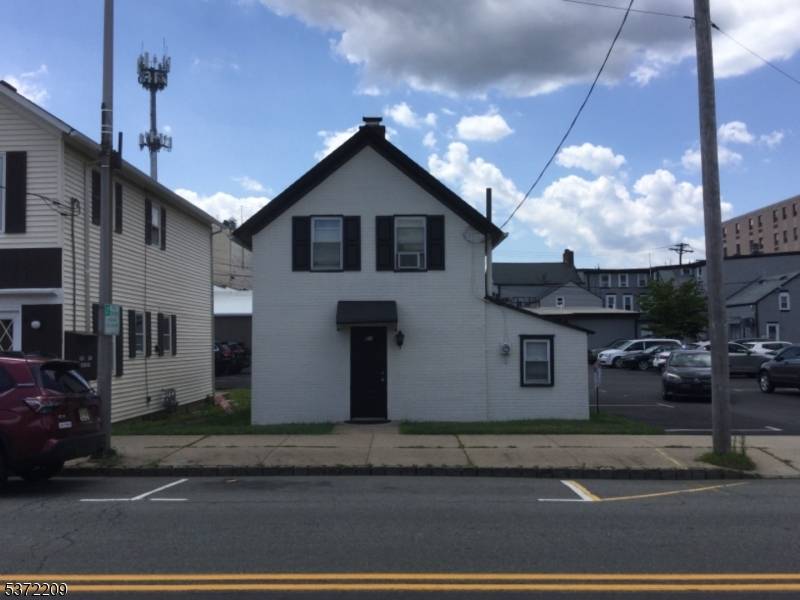 Dover Town, NJ 07801,51 N Morris St