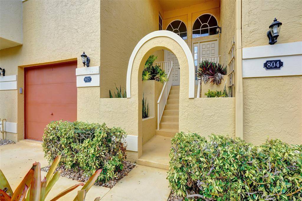 Lauderdale By The Sea, FL 33062,2121 S Ocean Blvd #805