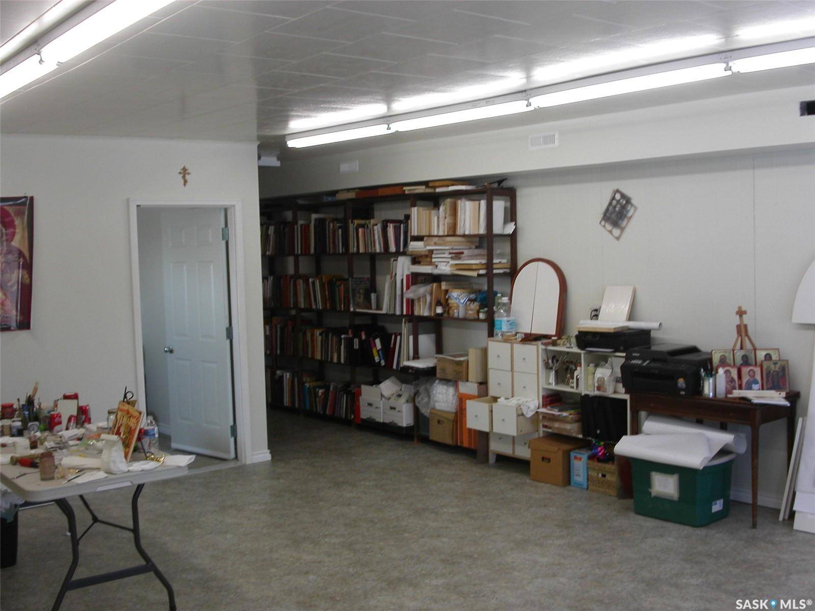 Grayson, SK S0A 1E0,581 Railway AVENUE